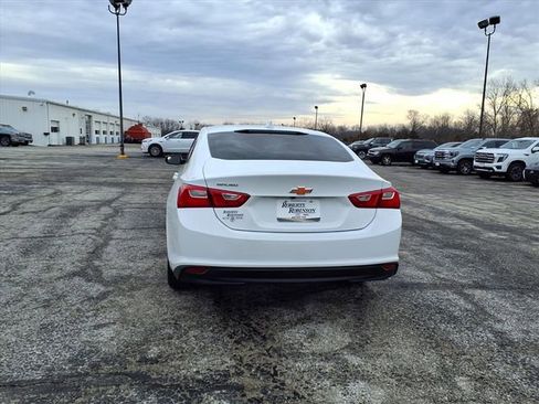 Used 2018 Chevrolet Malibu LS image 24