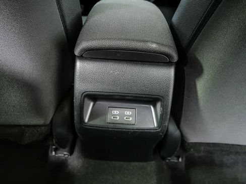 Used 2024 Toyota Corolla LE image 18