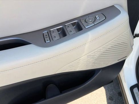 Used 2024 Hyundai Palisade Limited AWD/4WD image 33