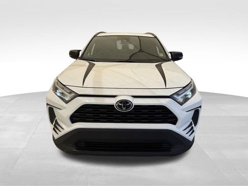 Used 2022 Toyota RAV4 XLE w/ Convenience Package AWD/4WD image 5