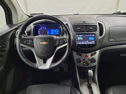 Used 2016 Chevrolet Trax LT w/ LT Convenience Package image 22
