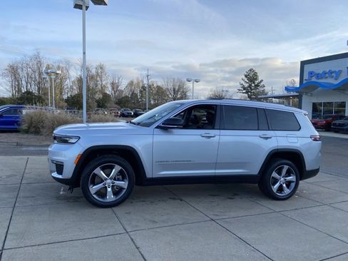 Used 2021 Jeep Grand Cherokee L Limited image 5