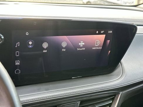 Used 2024 Buick Encore GX Sport Touring image 12