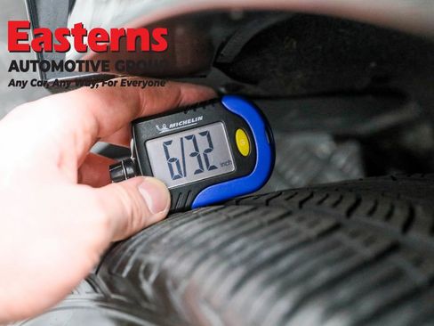 Used 2024 Nissan Ariya FWD image 28