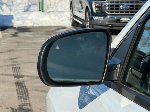 New 2026 Jeep Compass Latitude w/ Sun and Sound Group image 12