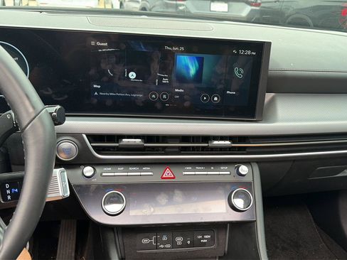 Used 2024 Hyundai Sonata SEL w/ Convenience Package FWD image 5