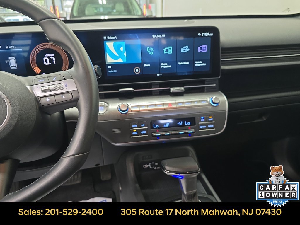 Certified 2024 Hyundai Kona SEL AWD/4WD image 18