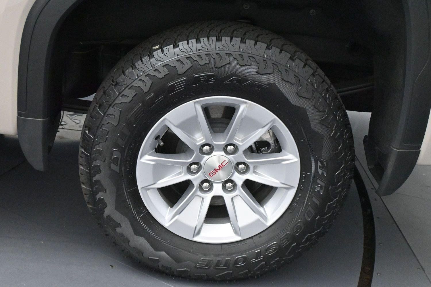 Used 2026 GMC Sierra 1500 Pro w/ Pro Value Package AWD/4WD image 34