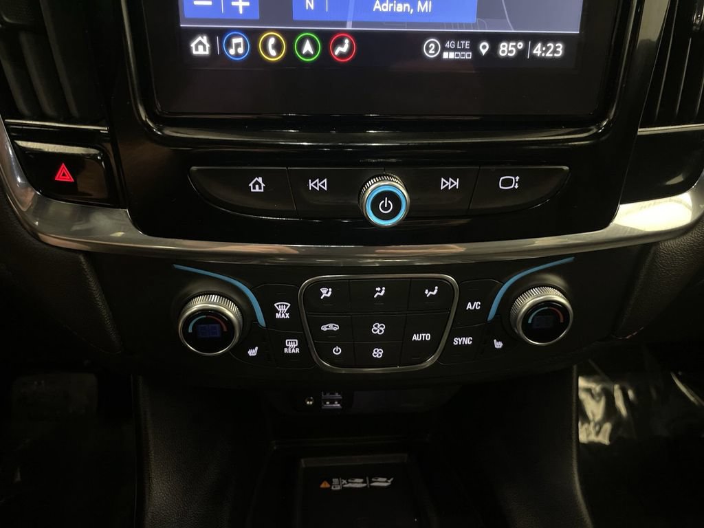 Used 2023 Chevrolet Traverse RS w/ LPO, Floor Liner Package FWD image 12