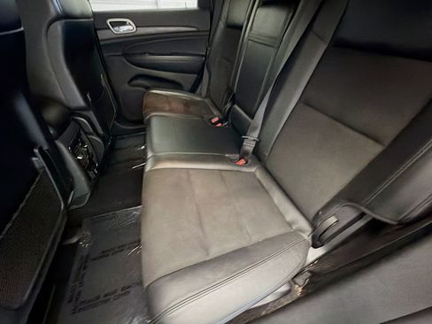 Used 2020 Jeep Grand Cherokee Altitude RWD image 13