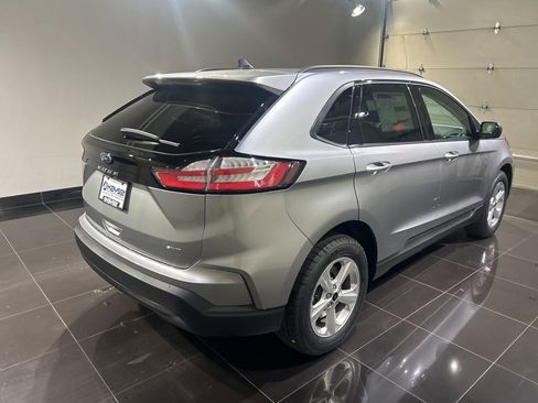 New 2024 Ford Edge SE image 6