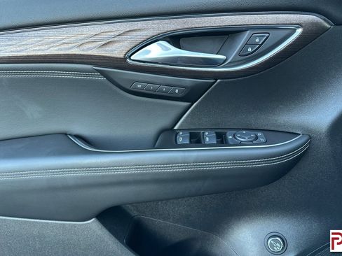Certified 2023 Buick Envision Avenir image 11