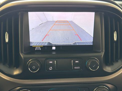 Used 2022 Chevrolet Colorado Z71 w/ Safety Package image 45