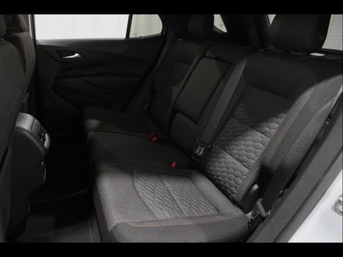 Used 2020 Chevrolet Equinox LT FWD image 19