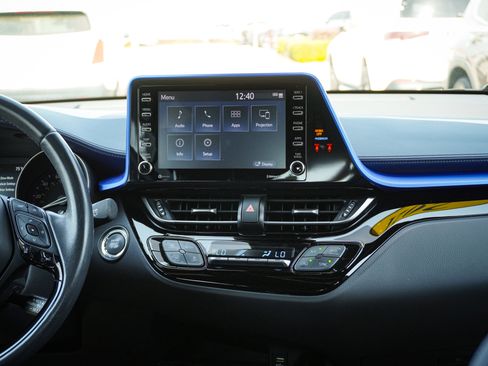 Used 2021 Toyota C-HR XLE image 29