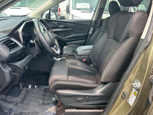 Used 2023 Subaru Ascent Premium w/ Convenience Package AWD/4WD image 8