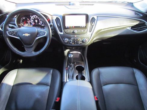 Used 2019 Chevrolet Malibu Premier image 19