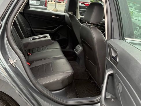 Used 2024 Volkswagen Jetta SEL FWD image 21