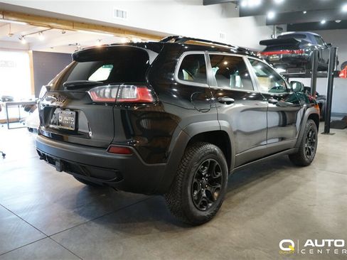 Used 2022 Jeep Cherokee Sport AWD/4WD image 5