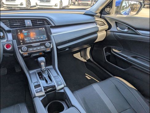 Certified 2018 Honda Civic EX-L image 9