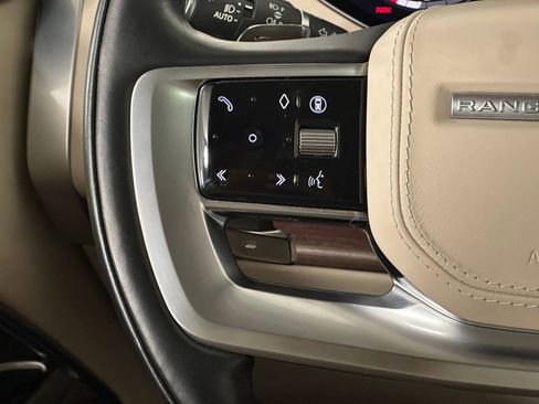 Used 2024 Land Rover Range Rover SE image 16