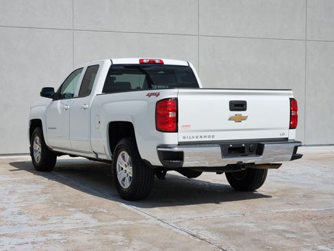 Used 2019 Chevrolet Silverado 1500 LT AWD/4WD image 5