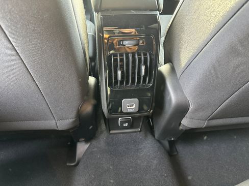 New 2025 Jeep Compass Sport image 21