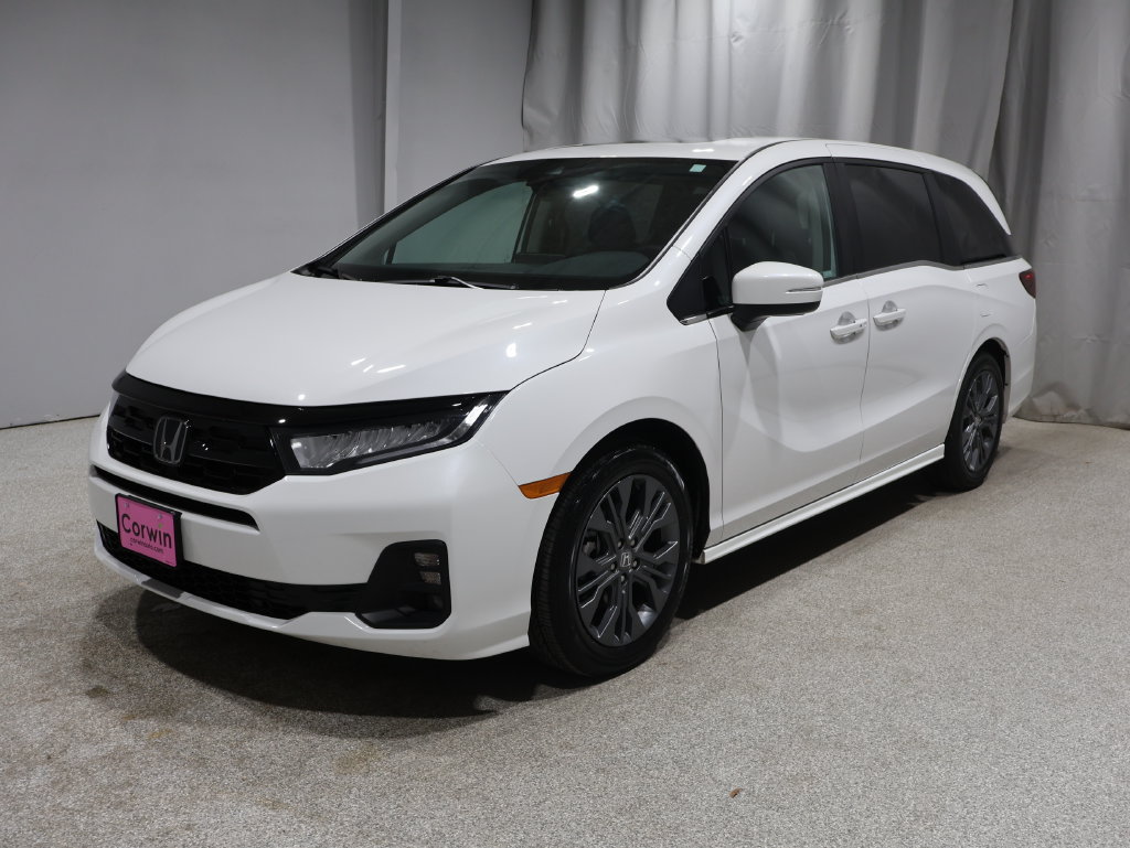 Used 2026 Honda Odyssey Touring image 5