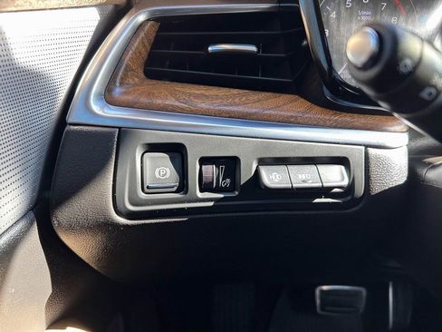 Used 2020 Cadillac XT5 Sportv w/ Platinum Package image 27