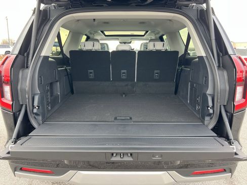 New 2026 Ford Expedition Max Platinum image 27