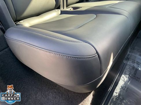 Used 2023 Tesla Model Y Long Range AWD/4WD image 51