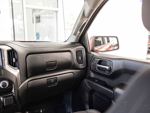 Used 2022 Chevrolet Silverado 1500 Custom w/ LPO, Dark Essentials Package AWD/4WD image 36
