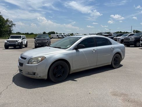 Used 2012 Chevrolet Malibu LS w/ LS Uplevel Package FWD image 10