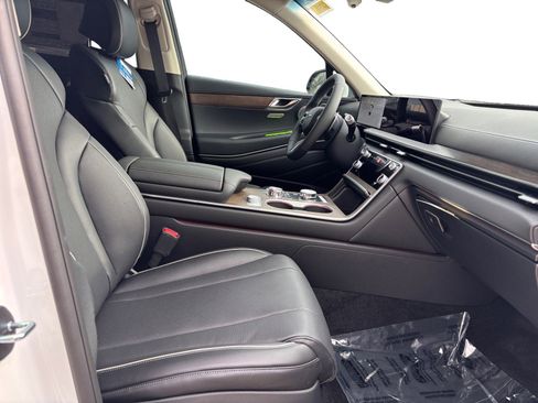 New 2026 Genesis GV80 2.5T Prestige image 15