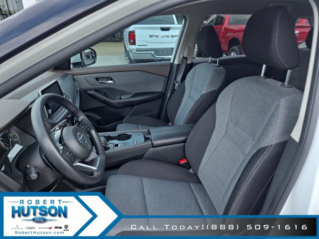 Used 2021 Nissan Rogue SV FWD image 18