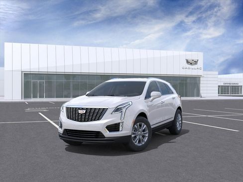 New 2025 Cadillac XT5 Luxury w/ LPO, Floor Liner Package image 8
