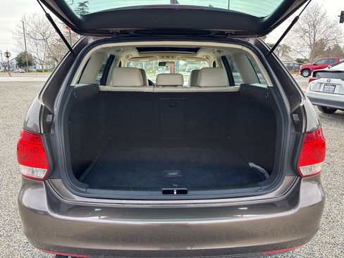 Used 2012 Volkswagen Jetta TDI FWD image 8