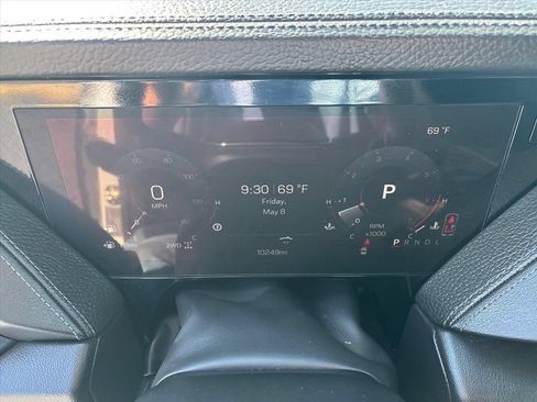 Used 2026 GMC Yukon XL Denali w/ Sun & Power Step Package AWD/4WD image 29