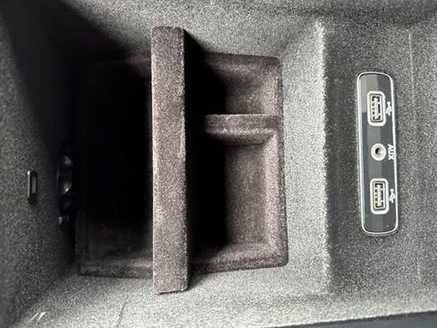 Used 2019 Alfa Romeo Stelvio Ti image 33