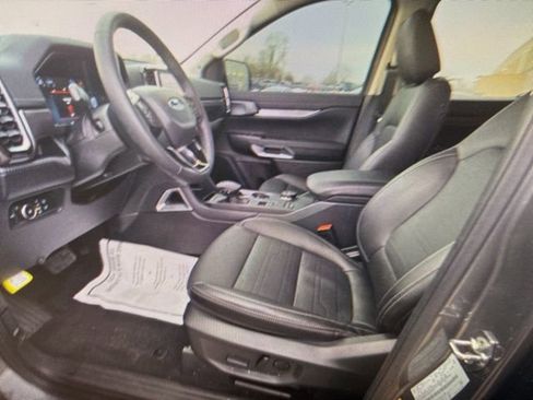 Used 2024 Ford Ranger Lariat w/ FX4 Off-Road Package image 18