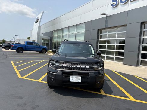 Used 2025 Ford Bronco Sport Big Bend w/ Convenience Package AWD/4WD image 2