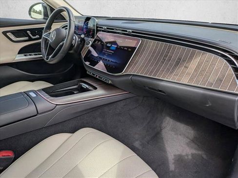 Certified 2025 Mercedes-Benz E 350 Sedan image 20