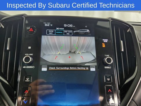Used 2025 Subaru Ascent Onyx Edition AWD/4WD image 32
