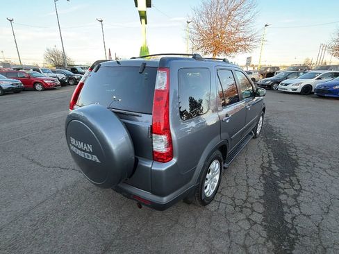 Used 2005 Honda CR-V EX image 4
