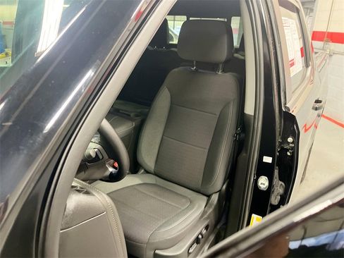 Used 2022 Chevrolet Silverado 1500 LT Trail Boss w/ Convenience Package II image 20