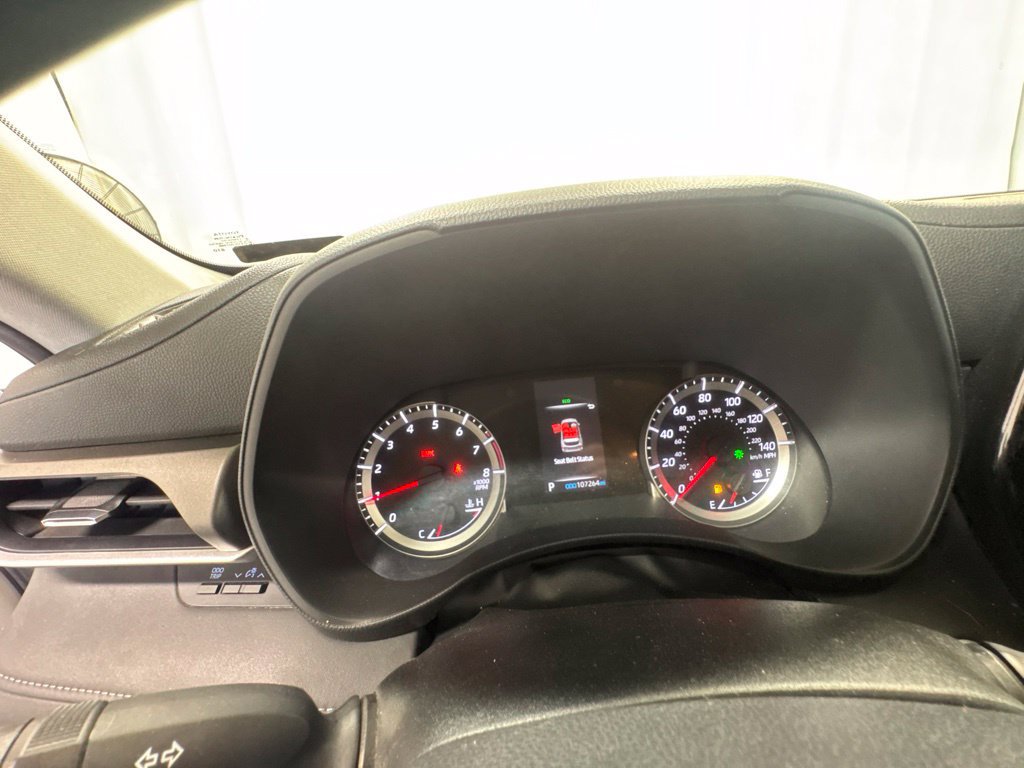 Used 2021 Toyota Highlander LE AWD/4WD image 29
