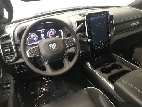 New 2025 RAM 2500 Laramie image 33