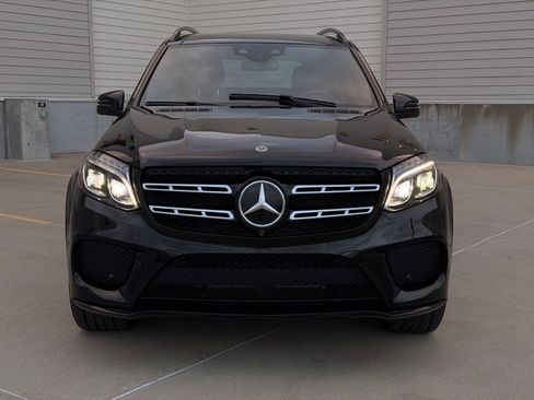 Used 2019 Mercedes-Benz GLS 550 4MATIC w/ Driver Assistance Package image 2