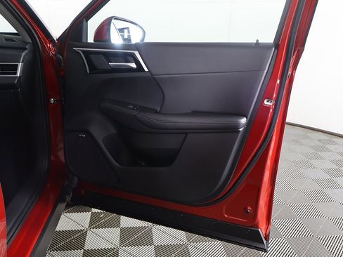 New 2026 Mitsubishi Outlander SE image 24