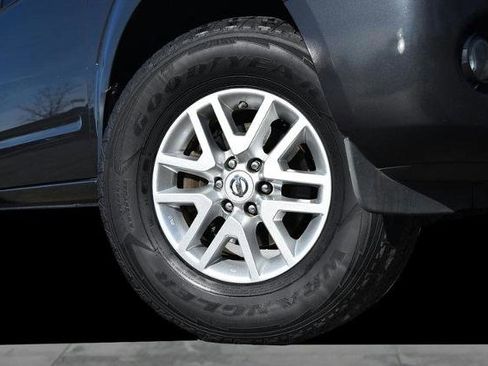 Used 2015 Nissan Frontier SV w/ SV Value Truck Package image 3